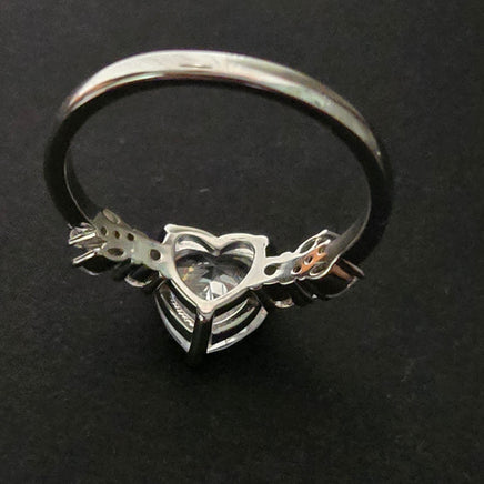 Heart CZ ring - front view