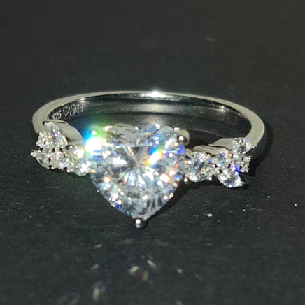 Heart CZ ring - top view